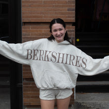 Load image into Gallery viewer, Berkshires Buff Crew