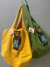 Load image into Gallery viewer, &#39;Bearington&#39; Patch Color Cotton Tote
